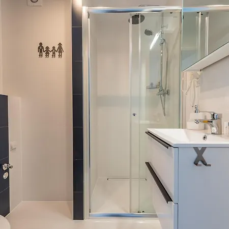 Apartamenty Kapitanski Mostek Kołobrzeg Esterno foto